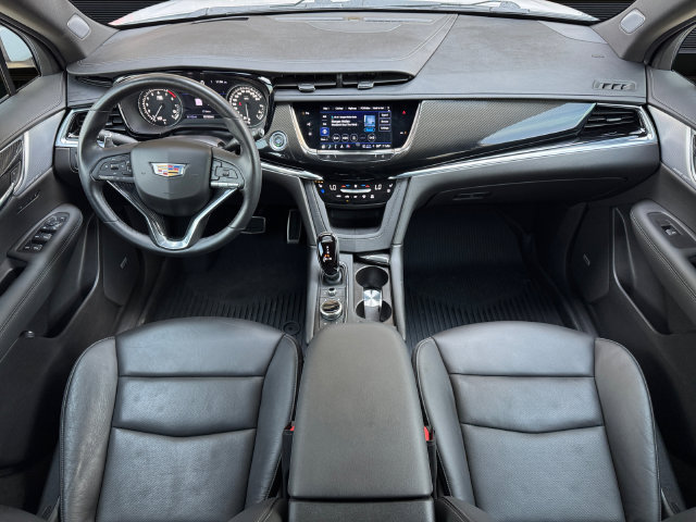 Used 2024 Cadillac XT6 Sport w/ Technology Package AWD/4WD image 10