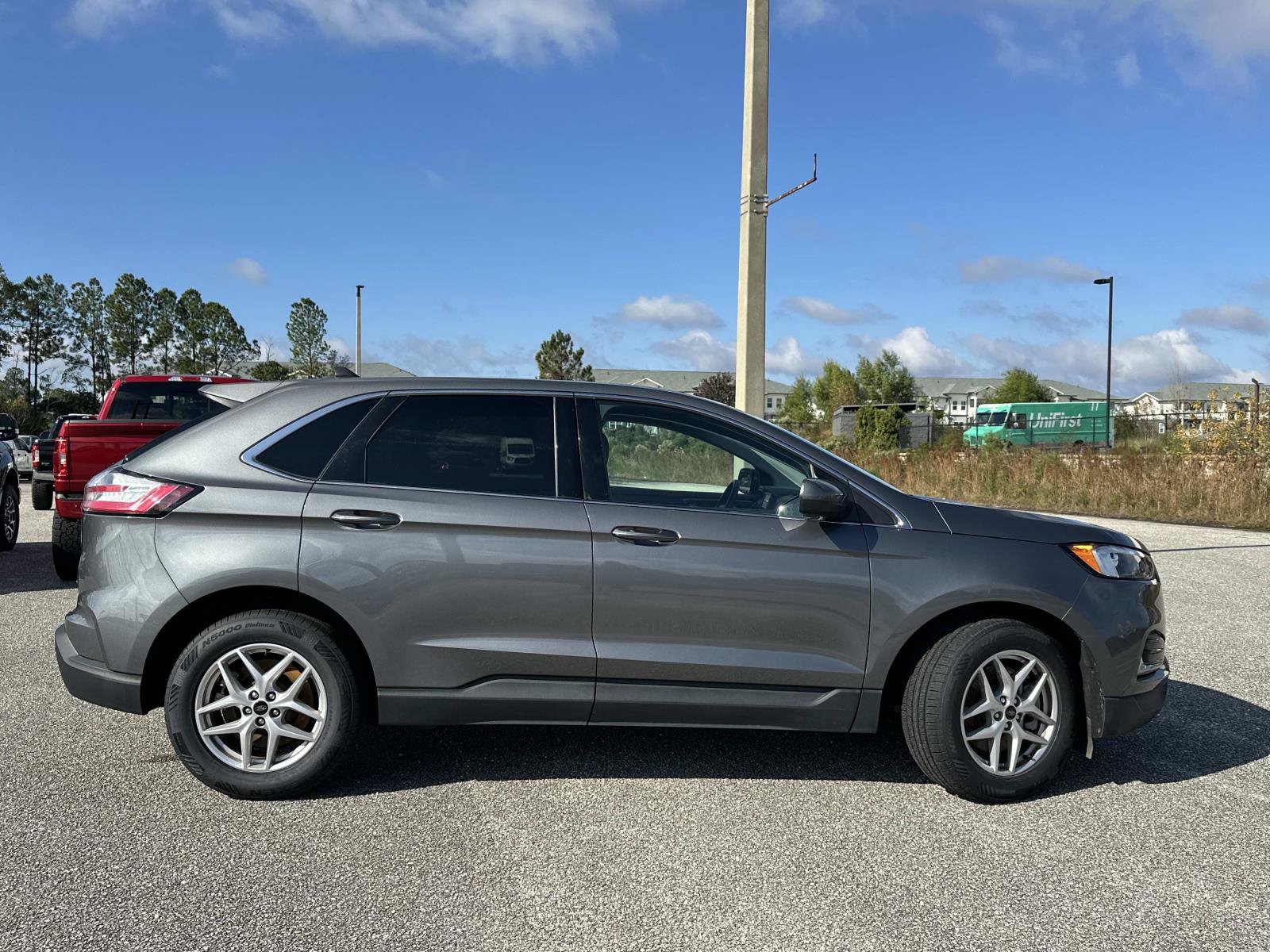 Certified 2024 Ford Edge SEL AWD/4WD image 4