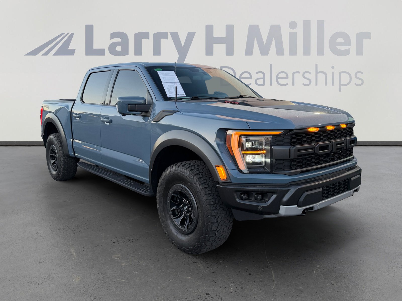 Certified 2023 Ford F150 Raptor w/ Raptor Carbon Fiber Package AWD/4WD image 7