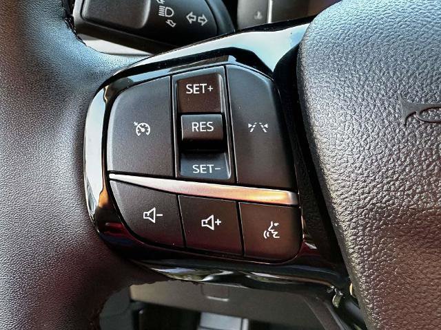 Certified 2023 Ford Escape Active AWD/4WD image 19