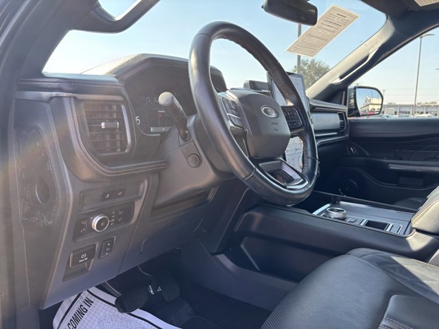 Certified 2022 Ford Expedition Platinum image 9