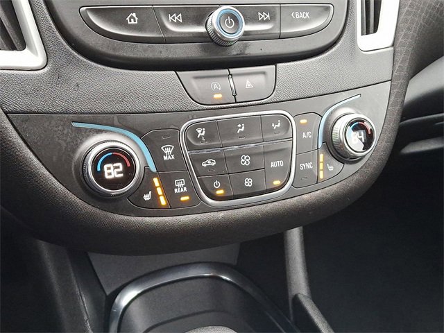 Used 2024 Chevrolet Malibu LT image 16