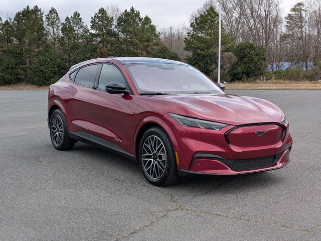 Certified 2025 Ford Mustang Mach-E Premium image 7
