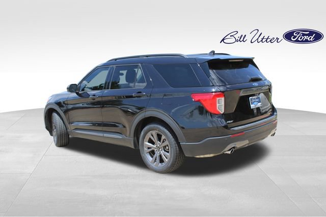 Certified 2023 Ford Explorer XLT w/ Equipment Group 202A RWD image 7
