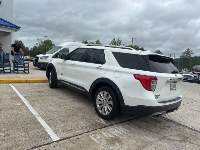 Certified 2023 Ford Explorer King Ranch w/ Technology Package AWD/4WD image 13