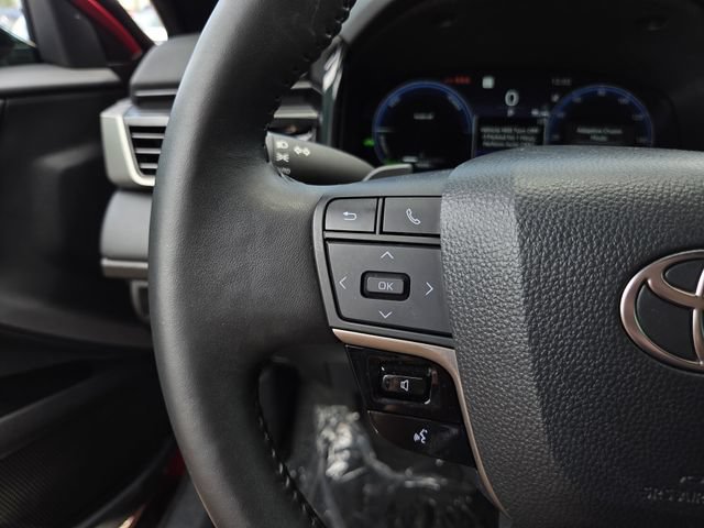 Used 2025 Toyota Camry XSE FWD image 23