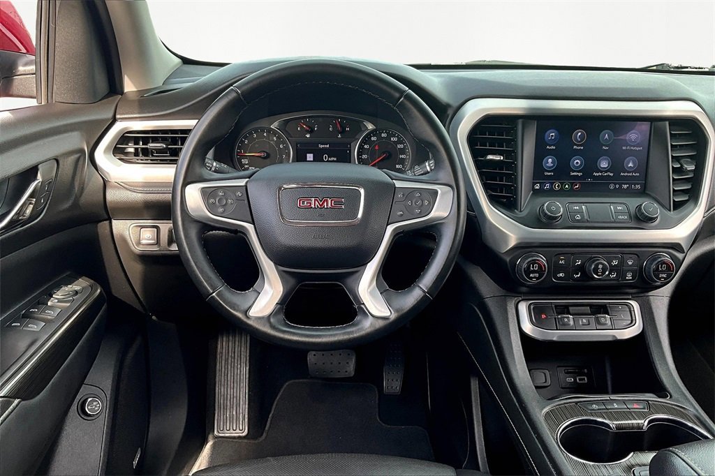 Used 2023 GMC Acadia SLT image 7