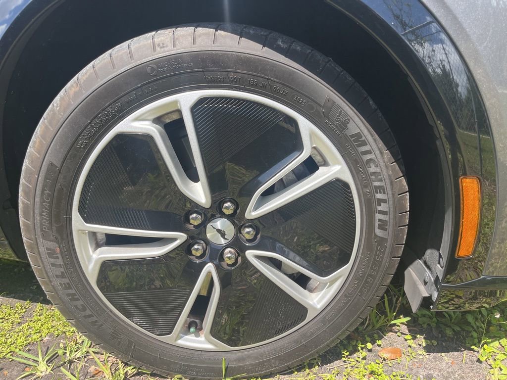 Certified 2023 Ford Mustang Mach-E Premium RWD image 4