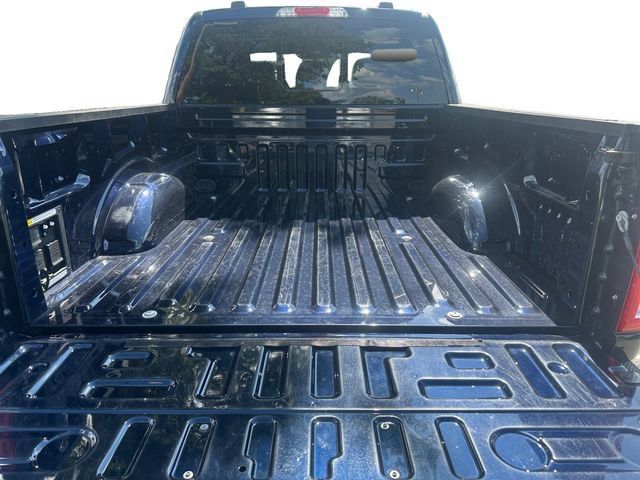 Certified 2023 Ford F150 Lariat w/ Equipment Group 502A High AWD/4WD image 19