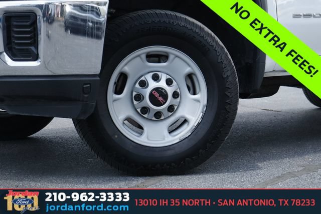 Used 2022 GMC Sierra 2500 Pro w/ Convenience Package AWD/4WD image 4