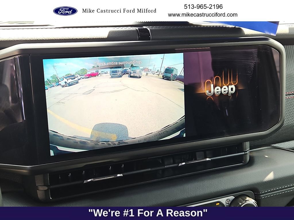 Used 2024 Jeep Wrangler Rubicon AWD/4WD image 18