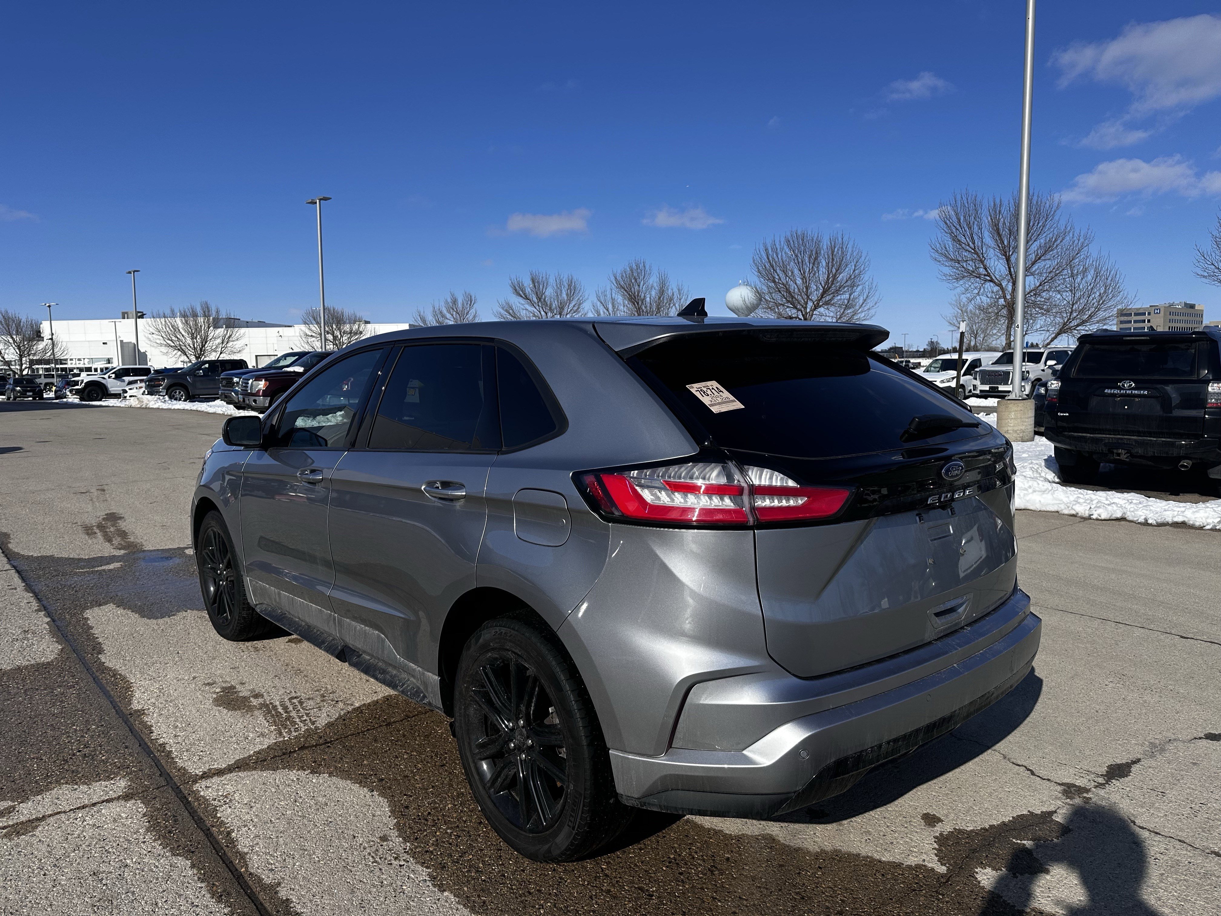 Certified 2024 Ford Edge ST-Line AWD/4WD image 3