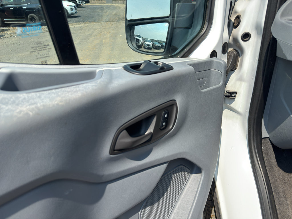 Certified 2017 Ford Transit 350 XLT RWD image 10