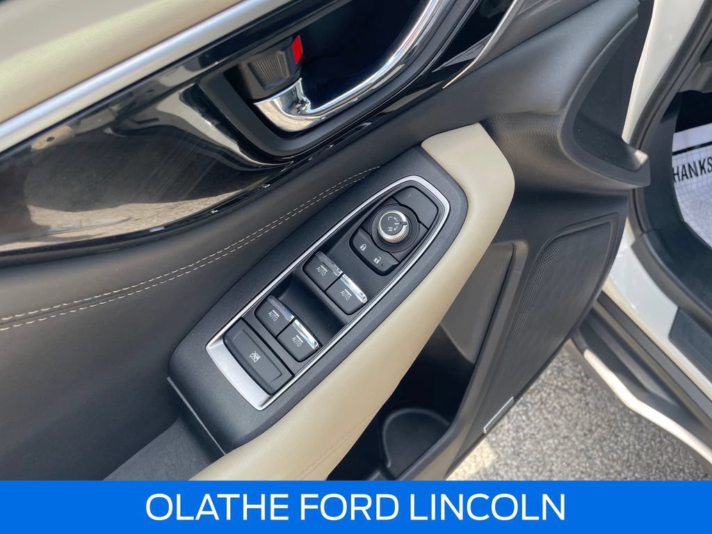 Used 2022 Subaru Outback Limited AWD/4WD image 12