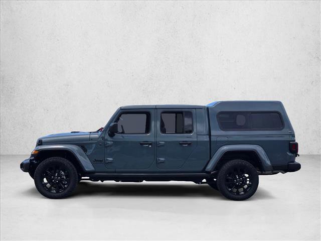 Used 2025 Jeep Gladiator Sport AWD/4WD image 5