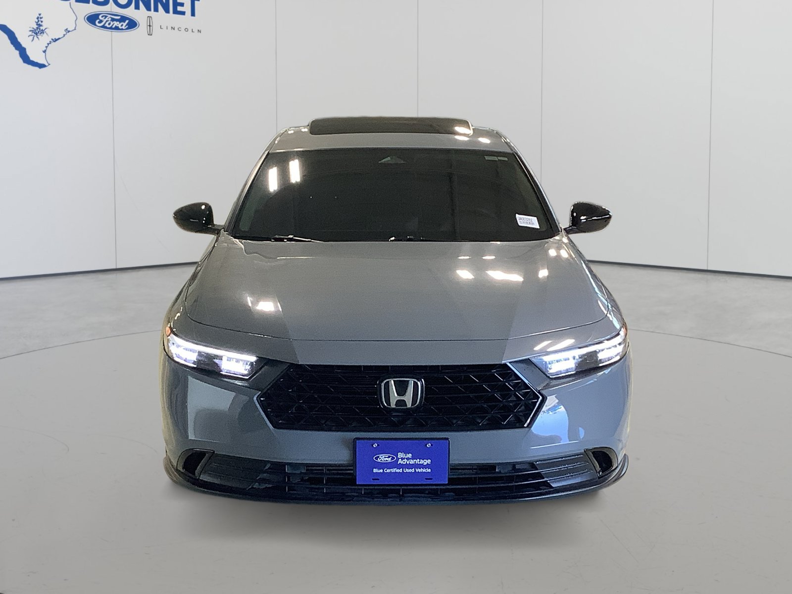 Used 2025 Honda Accord SE image 2