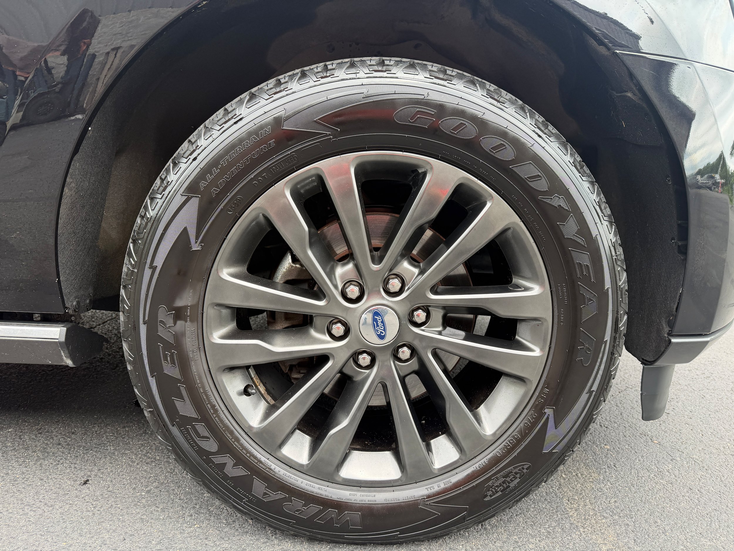 Certified 2019 Ford Expedition Max Limited w/ Driver Assistance Package AWD/4WD image 11