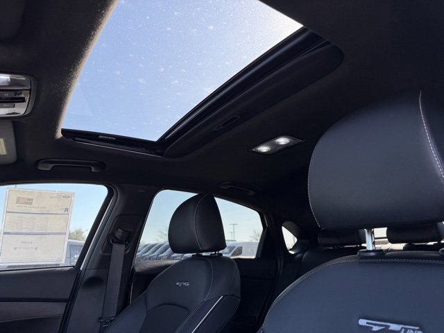 Used 2024 Kia Forte GT-Line w/ GT-Line Premium Package image 19