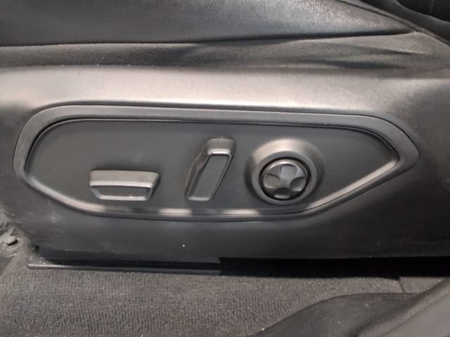 Used 2023 Jeep Grand Cherokee Limited AWD/4WD image 13