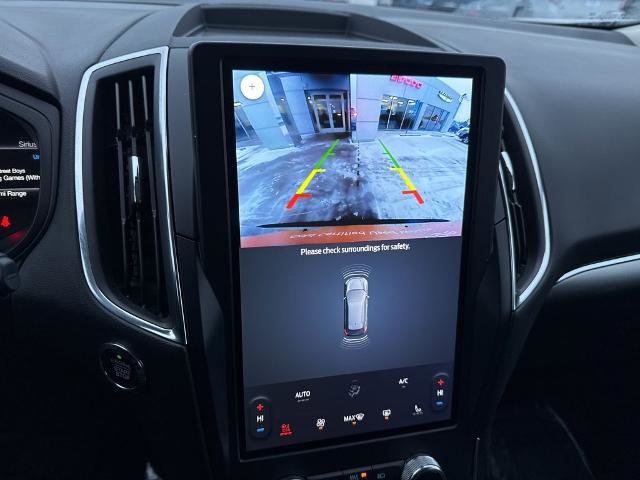 Certified 2024 Ford Edge Titanium image 32