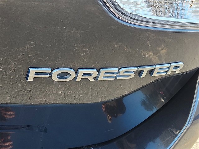 Used 2019 Subaru Forester Premium w/ All-Weather Package image 29
