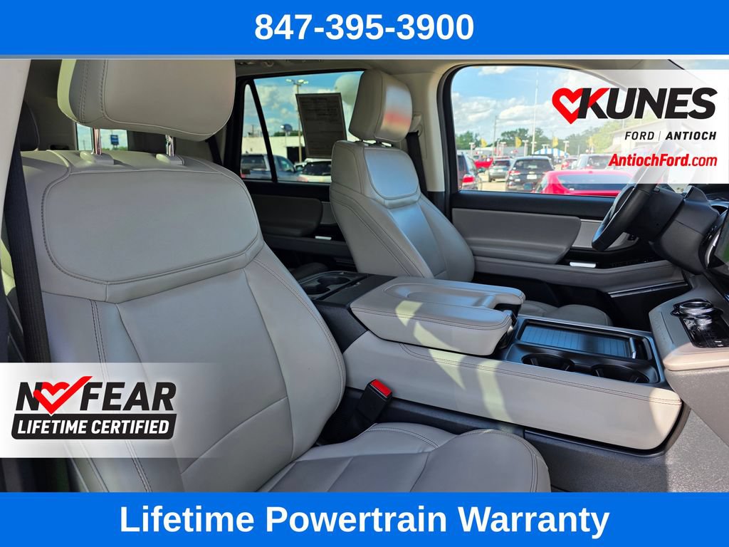 Certified 2025 Ford Expedition Active AWD/4WD image 42