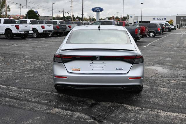 Used 2025 Honda Accord Sport image 10