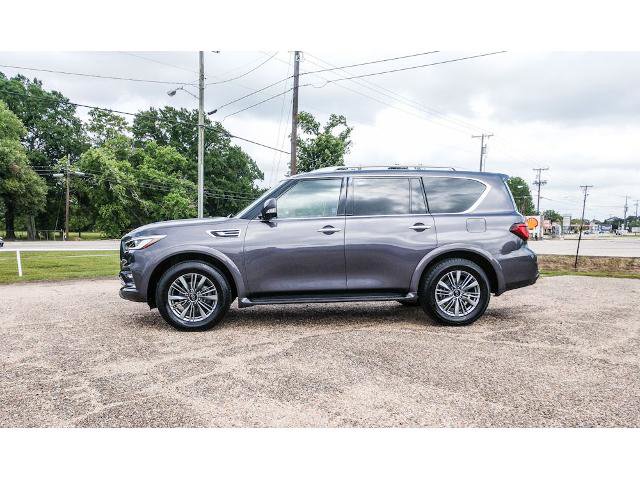 Used 2024 INFINITI QX80 Luxe RWD image 2