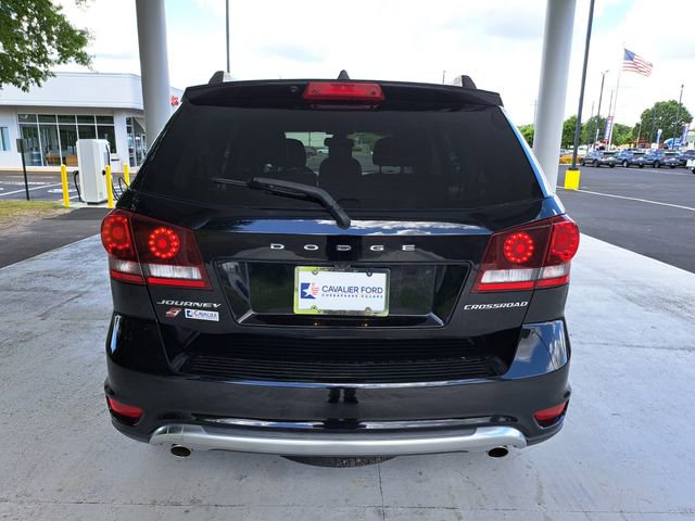 Used 2019 Dodge Journey Crossroad w/ Popular Equipment Group AWD/4WD image 5