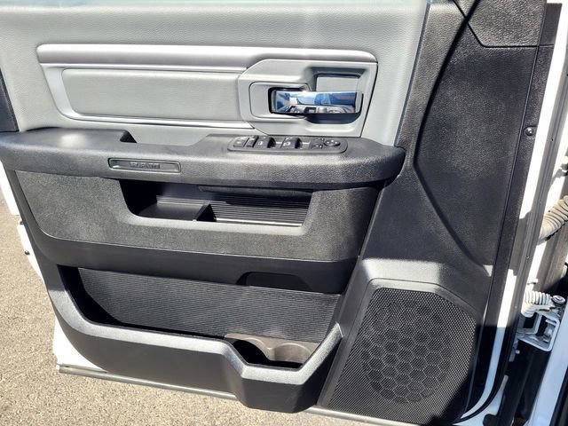 Used 2022 RAM 1500 Classic SLT image 13