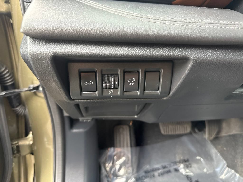 Used 2022 Subaru Outback Touring XT w/ Popular Package #2 AWD/4WD image 21