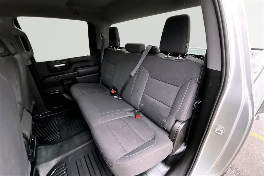 Used 2022 GMC Sierra 2500 Pro w/ Convenience Package image 27