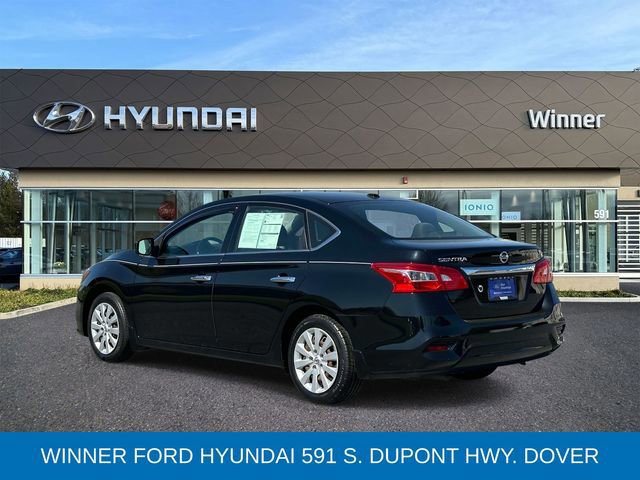 Used 2017 Nissan Sentra SV image 2