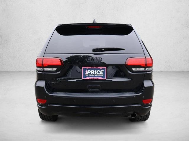 Used 2018 Jeep Grand Cherokee Altitude AWD/4WD image 8