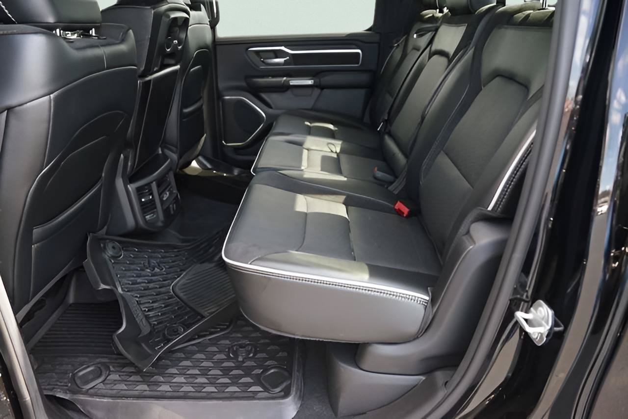 Used 2025 RAM 1500 Laramie w/ Laramie Southwest Edition AWD/4WD image 13