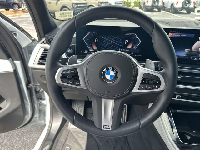 Used 2025 BMW X5 sDrive40i w/ M Sport Package RWD image 15