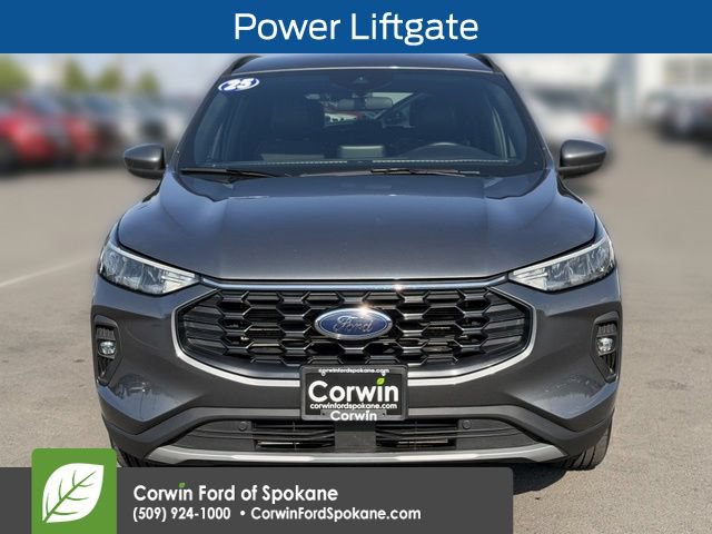 Certified 2025 Ford Escape ST-Line Select AWD/4WD image 8