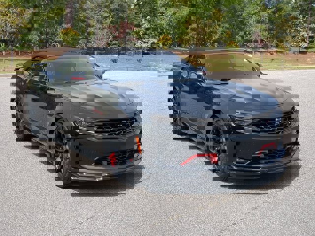 Used 2023 Chevrolet Camaro LT w/ Redline Edition image 8