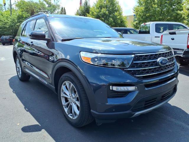 Certified 2024 Ford Explorer XLT w/ Equipment Group 202A AWD/4WD image 3
