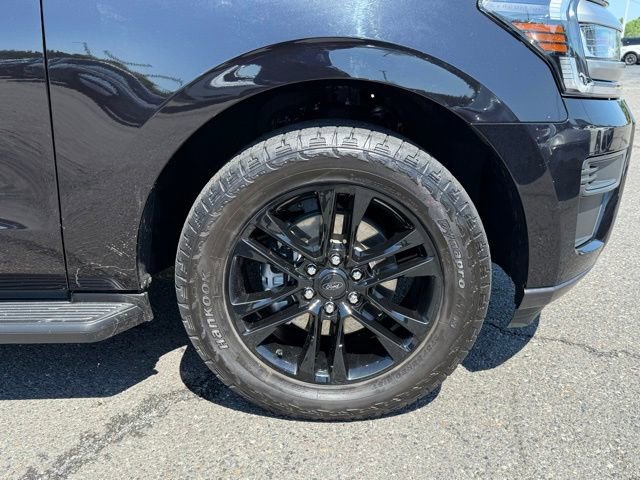 Certified 2024 Ford Expedition XLT RWD image 8