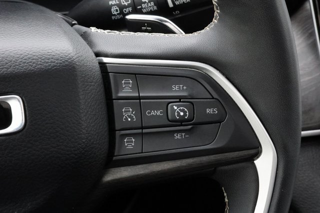 Used 2024 Jeep Grand Cherokee Limited 4xe image 27