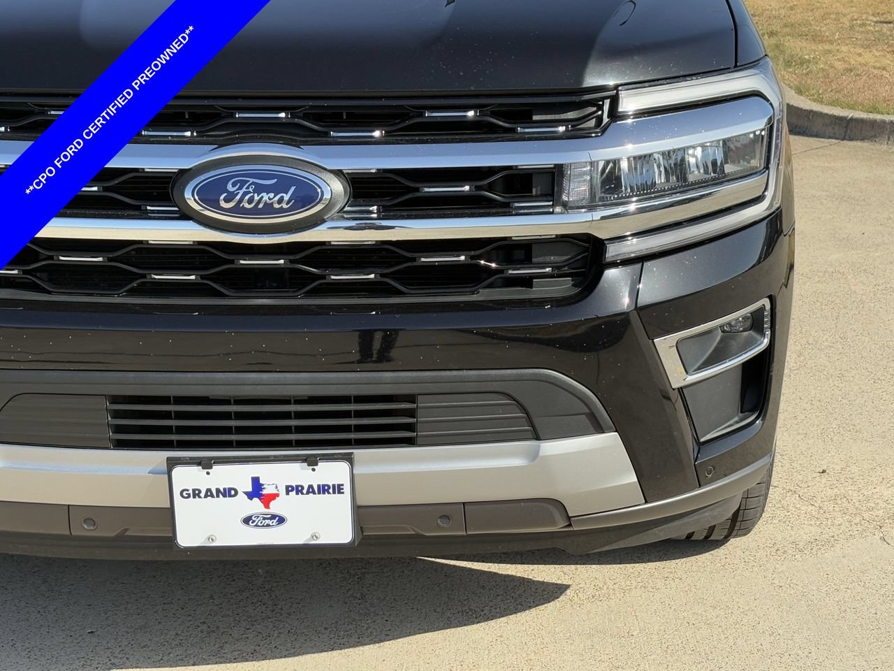 Certified 2024 Ford Expedition Limited RWD image 10