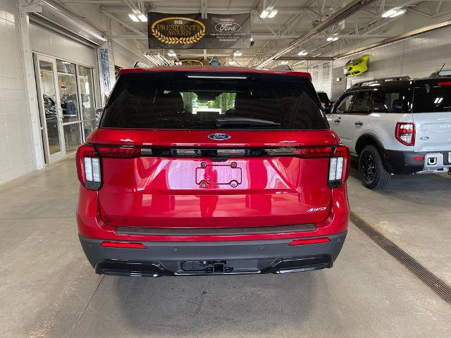 Certified 2025 Ford Explorer ST-Line w/ Premium Package AWD/4WD image 7
