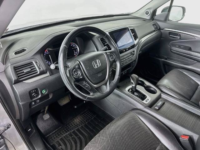 Used 2017 Honda Ridgeline RTL-T image 9