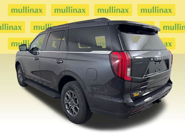 Certified 2025 Ford Expedition Active RWD image 11