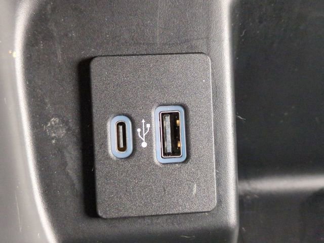 Certified 2022 Ford F150 XLT w/ Equipment Group 302A High image 25