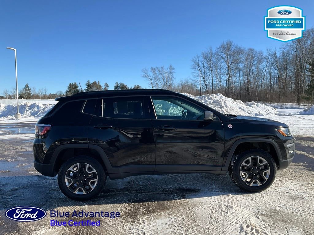 Used 2018 Jeep Compass Trailhawk w/ Cold Weather Group image 6