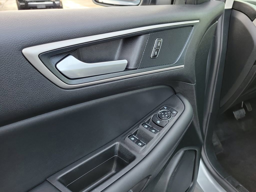 Certified 2024 Ford Edge SEL image 19