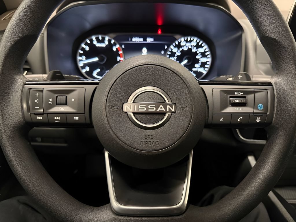 Used 2023 Nissan Rogue SV AWD/4WD image 20