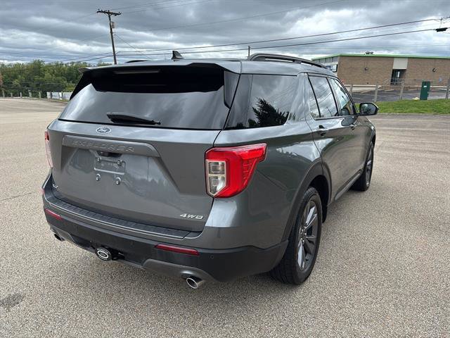 Certified 2023 Ford Explorer XLT w/ Equipment Group 202A AWD/4WD image 4